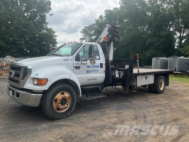 Ford F-750 Φορτηγά Kαρότσα με ανοιγόμενα πλαϊνά