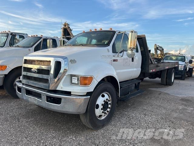 Ford F-750 Φορτηγά Kαρότσα με ανοιγόμενα πλαϊνά