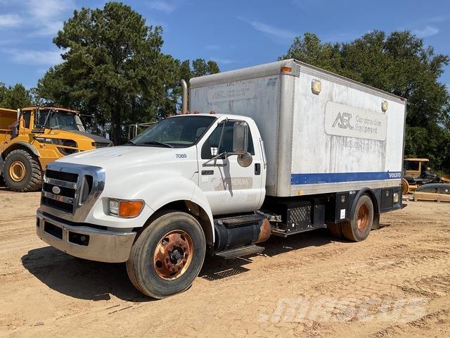Ford F-750 Βυτιοφόρα φορτηγά