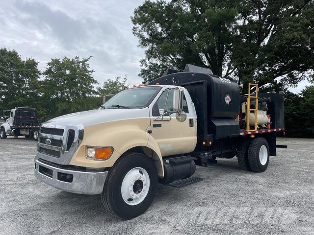 Ford F-750 Βυτιοφόρα φορτηγά
