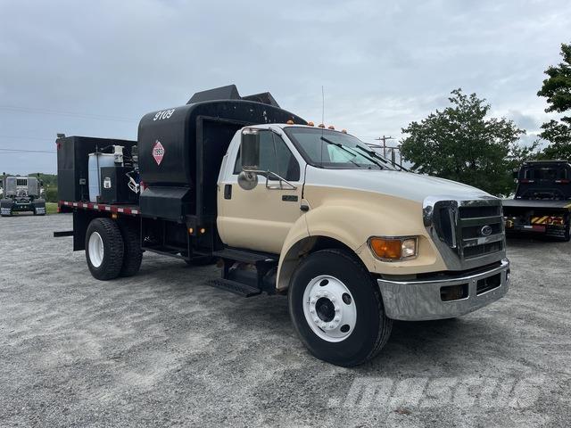 Ford F-750 Βυτιοφόρα φορτηγά