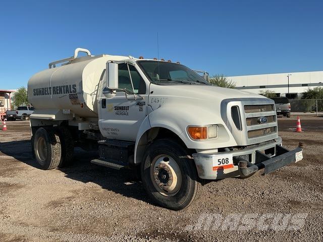 Ford F-750 Βυτία νερού