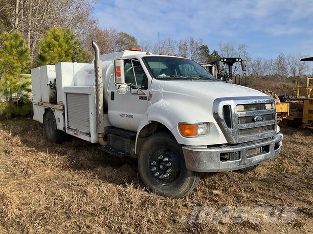 Ford F-750 Βυτιοφόρα φορτηγά