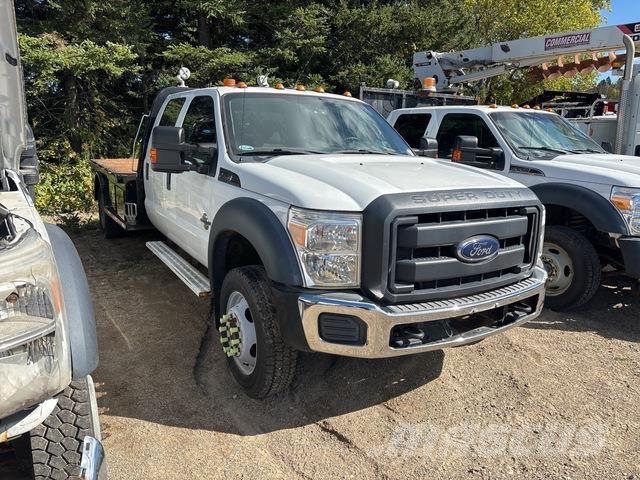 Ford F550 Φορτηγά Kαρότσα με ανοιγόμενα πλαϊνά