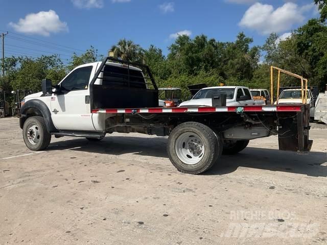 Ford F550 Φορτηγά Kαρότσα με ανοιγόμενα πλαϊνά