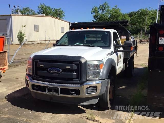 Ford F550 Φορτηγά Ανατροπή