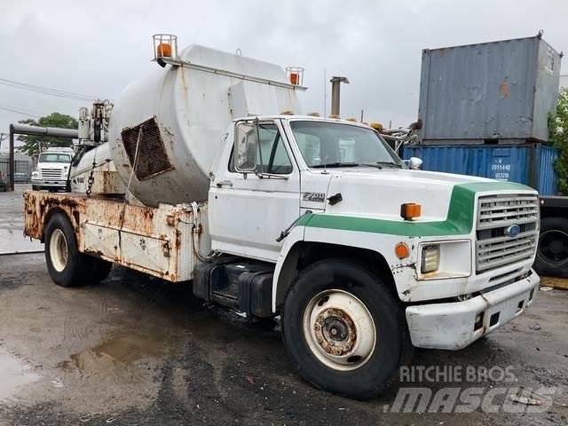 Ford F700 Κατασκευές - Άλλα