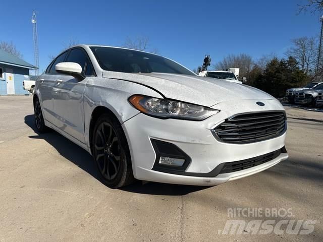 Ford Fusion Αυτοκίνητα