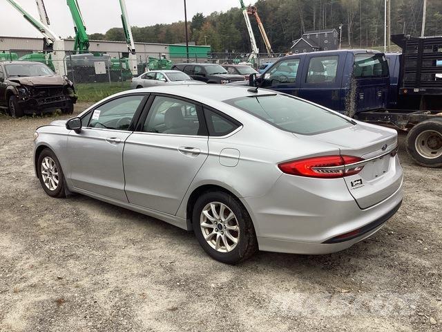 Ford Fusion S Αυτοκίνητα