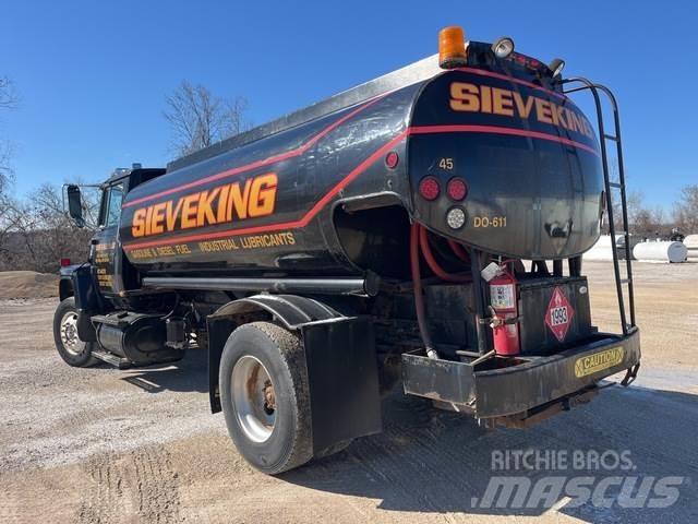 Ford L8000 Βυτιοφόρα φορτηγά