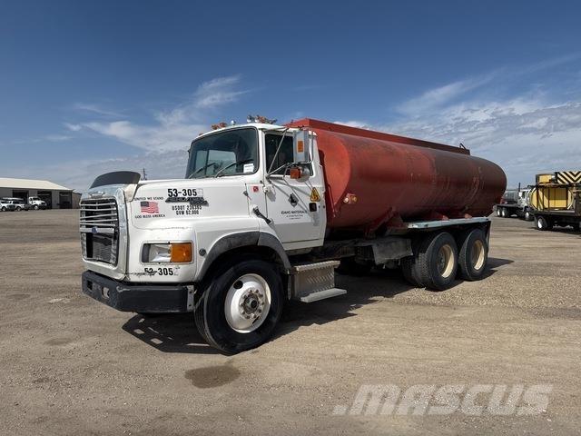 Ford L9000 Βυτία νερού