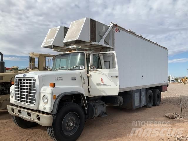Ford LT8000 Κλούβες με συρόμενες πόρτες
