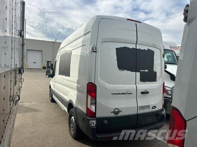 Ford Transit Κλούβες με συρόμενες πόρτες