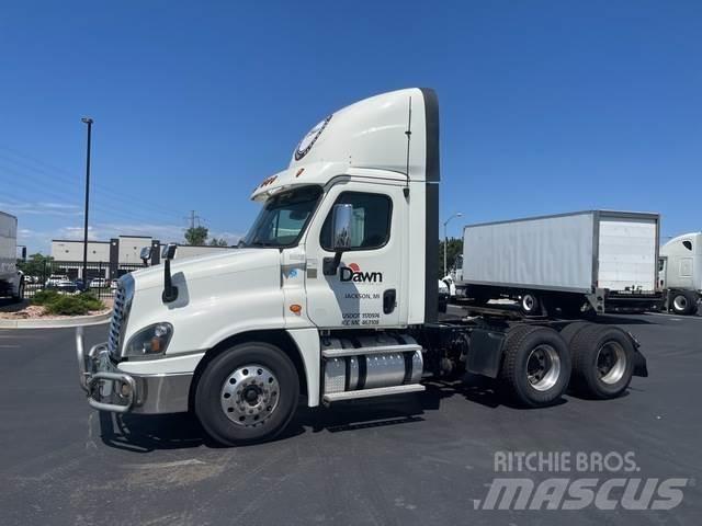 Freightliner  Τράκτορες