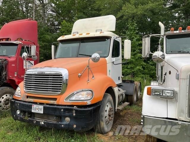 Freightliner  Τράκτορες