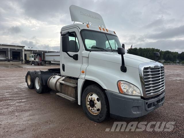 Freightliner  Τράκτορες