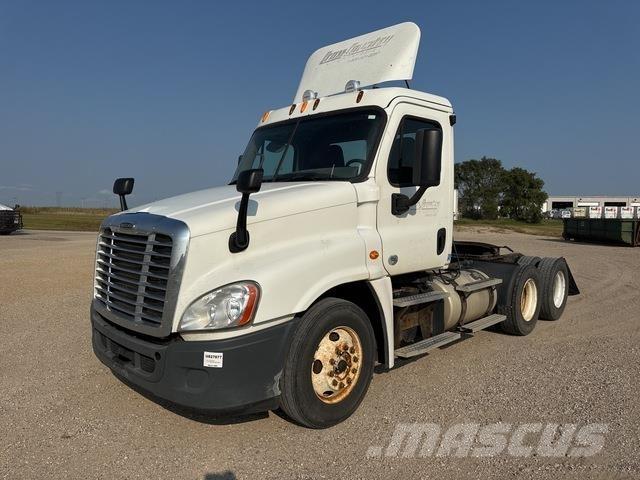 Freightliner  Τράκτορες