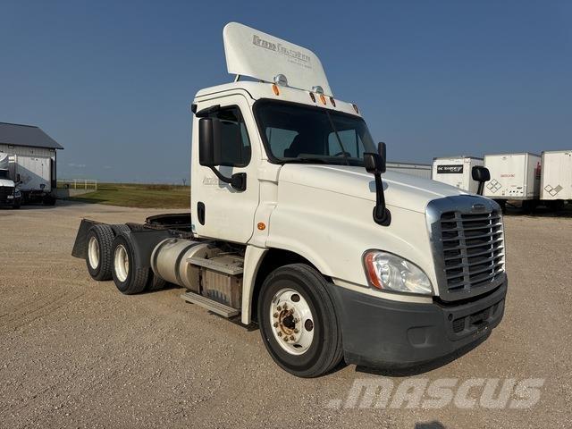 Freightliner  Τράκτορες