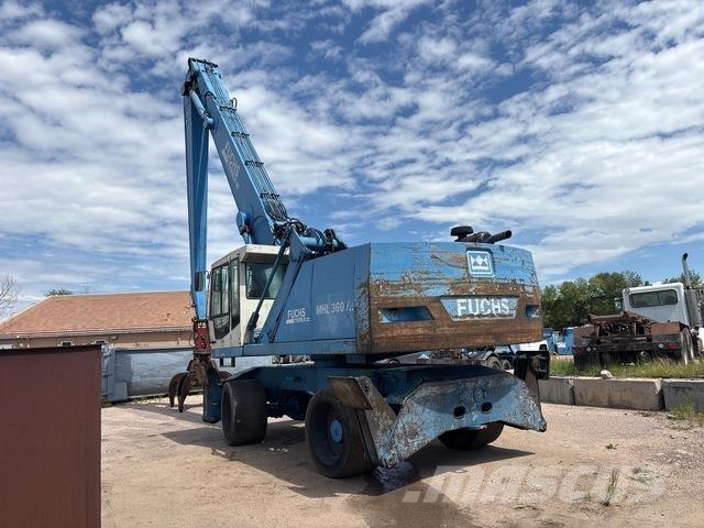 Fuchs MHL360 Βιομηχανικά μηχανήματα διαχείρισης αποβλήτων
