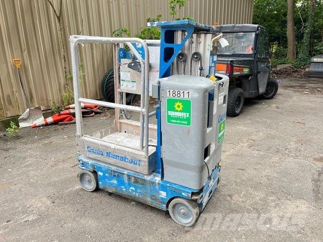 Genie GR-15 Ανυψωτήρες με κατακόρυφους πυλώνες