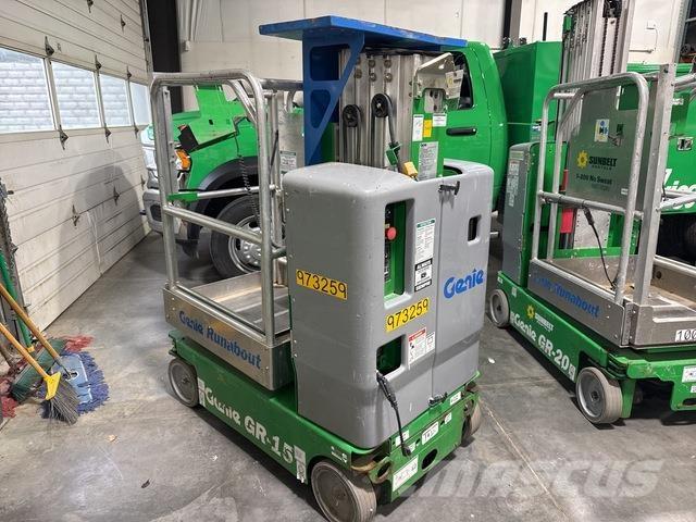 Genie GR-15 Ανυψωτήρες με κατακόρυφους πυλώνες