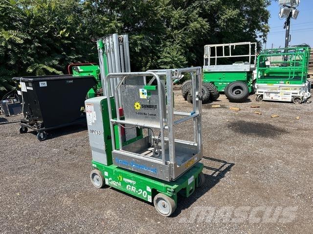 Genie GR-20 Ανυψωτήρες με κατακόρυφους πυλώνες