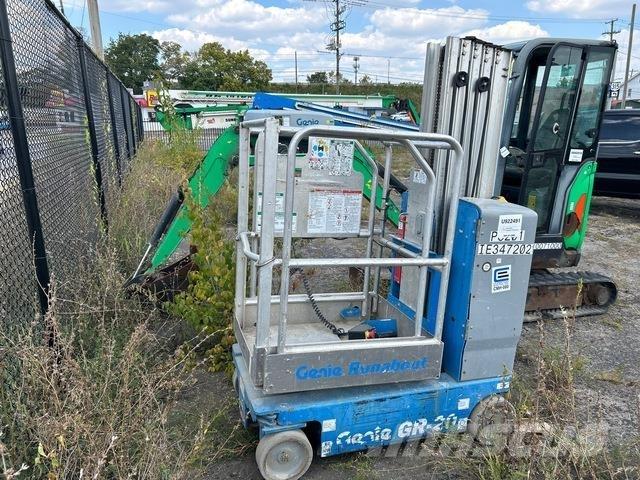 Genie GR-20 Ανυψωτήρες με κατακόρυφους πυλώνες