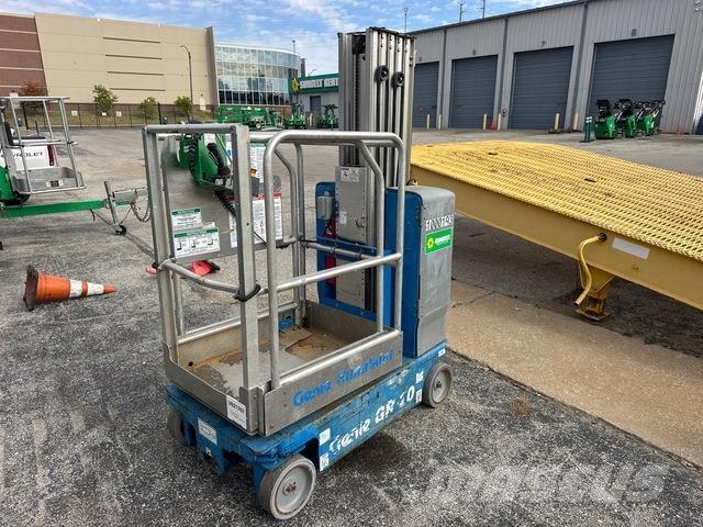 Genie GR-20 Ανυψωτήρες με κατακόρυφους πυλώνες