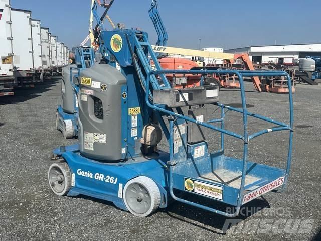 Genie GR-26J Ανυψωτήρες με κατακόρυφους πυλώνες