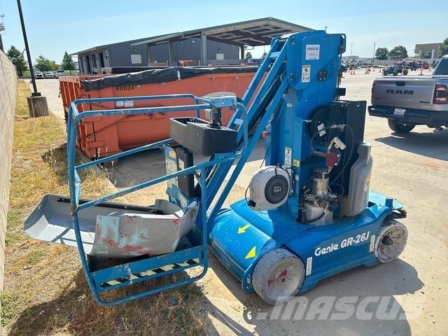 Genie GR-26J Ανυψωτήρες με κατακόρυφους πυλώνες