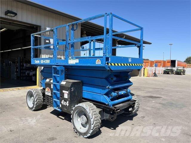 Genie GS4390RT Ανυψωτήρες ψαλιδωτής άρθρωσης