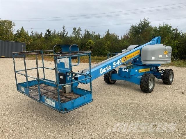 Genie S-40 Ανυψωτήρες με τηλεσκοπικό βραχίονα