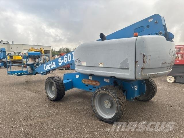 Genie S-60X Ανυψωτήρες με τηλεσκοπικό βραχίονα