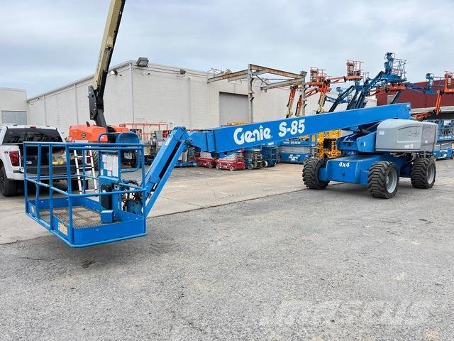 Genie S-85 Ανυψωτήρες με τηλεσκοπικό βραχίονα