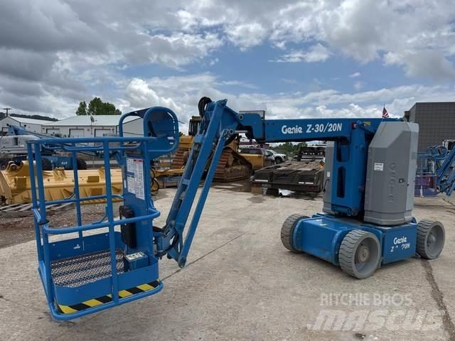 Genie Z30/20N Ανυψωτήρες με αρθρωτό βραχίονα