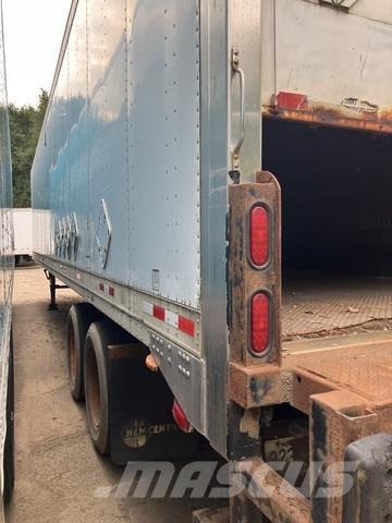 Great Dane  Ρυμούλκες κλούβα