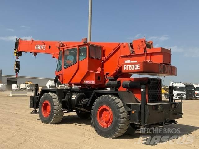 Grove RT530E Γερανοί ανώμαλου εδάφους