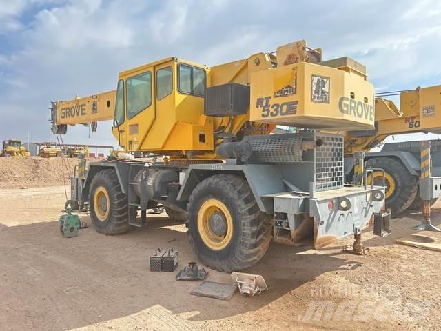 Grove RT530E Γερανοί ανώμαλου εδάφους