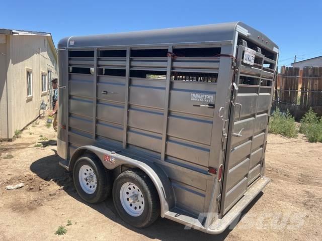  GRUPO Ρυμούλκες μεταφοράς ζώων