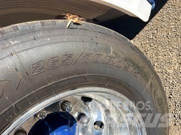 Haulmark  Ρυμούλκες Container 