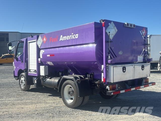 Hino 195 Βυτιοφόρα φορτηγά