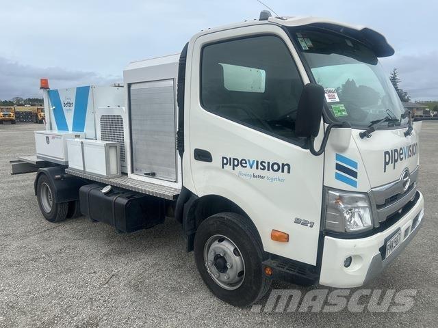 Hino 300 921 Βυτία νερού