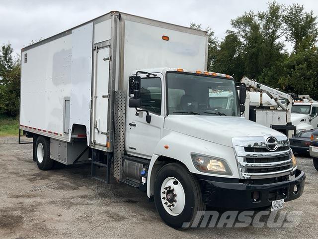 Hino 338 Απορριμματοφόρα