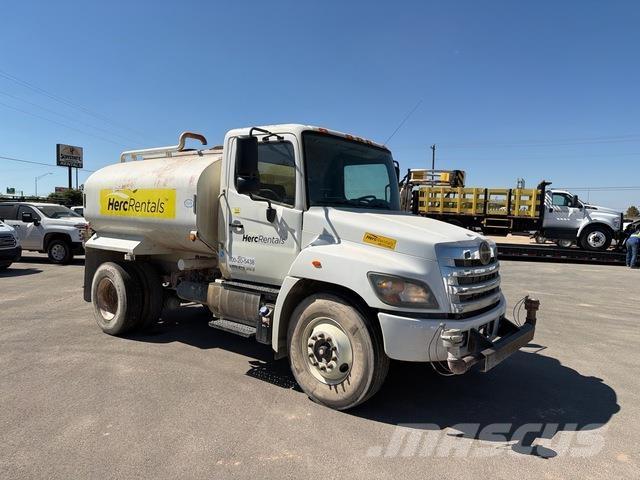 Hino 338 Βυτία νερού