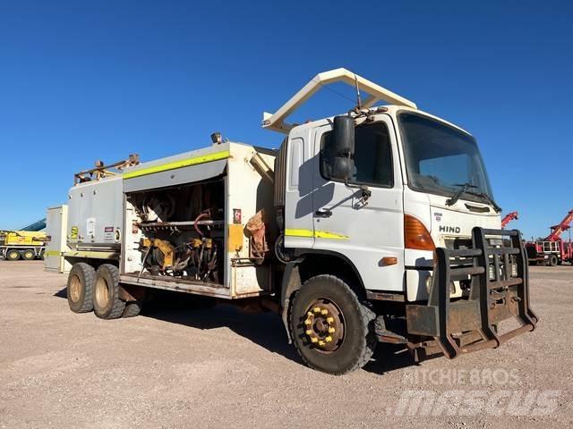 Hino FM500 Βυτιοφόρα φορτηγά