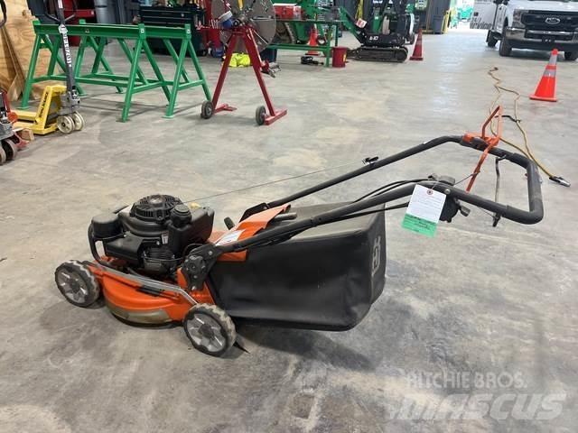 Husqvarna W520 Κατασκευές - Άλλα