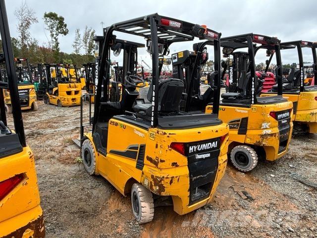 Hyundai 25B-9U Ηλεκτρικά περονοφόρα ανυψωτικά κλαρκ