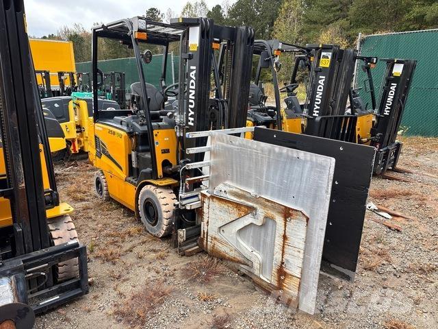 Hyundai 25B-9U Ηλεκτρικά περονοφόρα ανυψωτικά κλαρκ