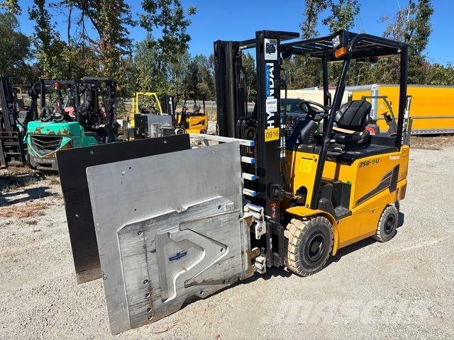 Hyundai 25B-9U Ηλεκτρικά περονοφόρα ανυψωτικά κλαρκ