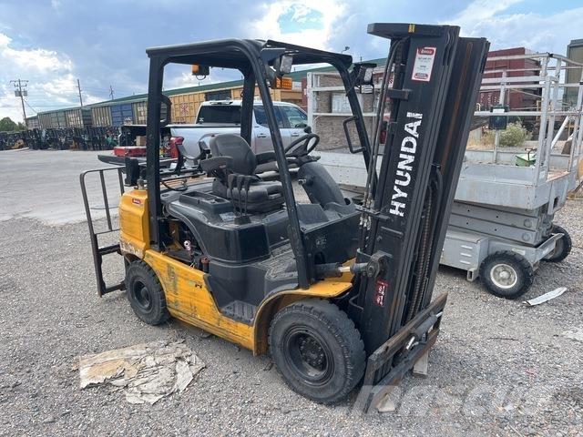 Hyundai 25L-9A Περονοφόρα ανυψωτικά κλαρκ - άλλα